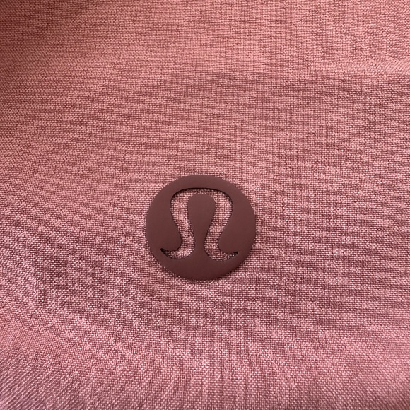Lululemon Catch A Breeze Pullover - Picture 5 of 5